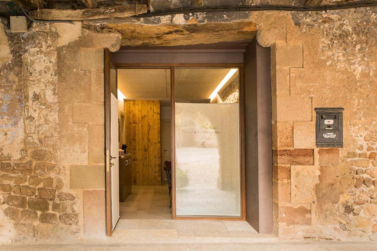 Habitacions Plaça Major Santa Pau Exterior foto