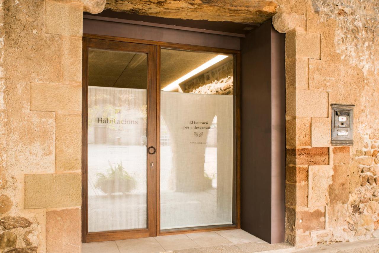 Habitacions Plaça Major Santa Pau Exterior foto